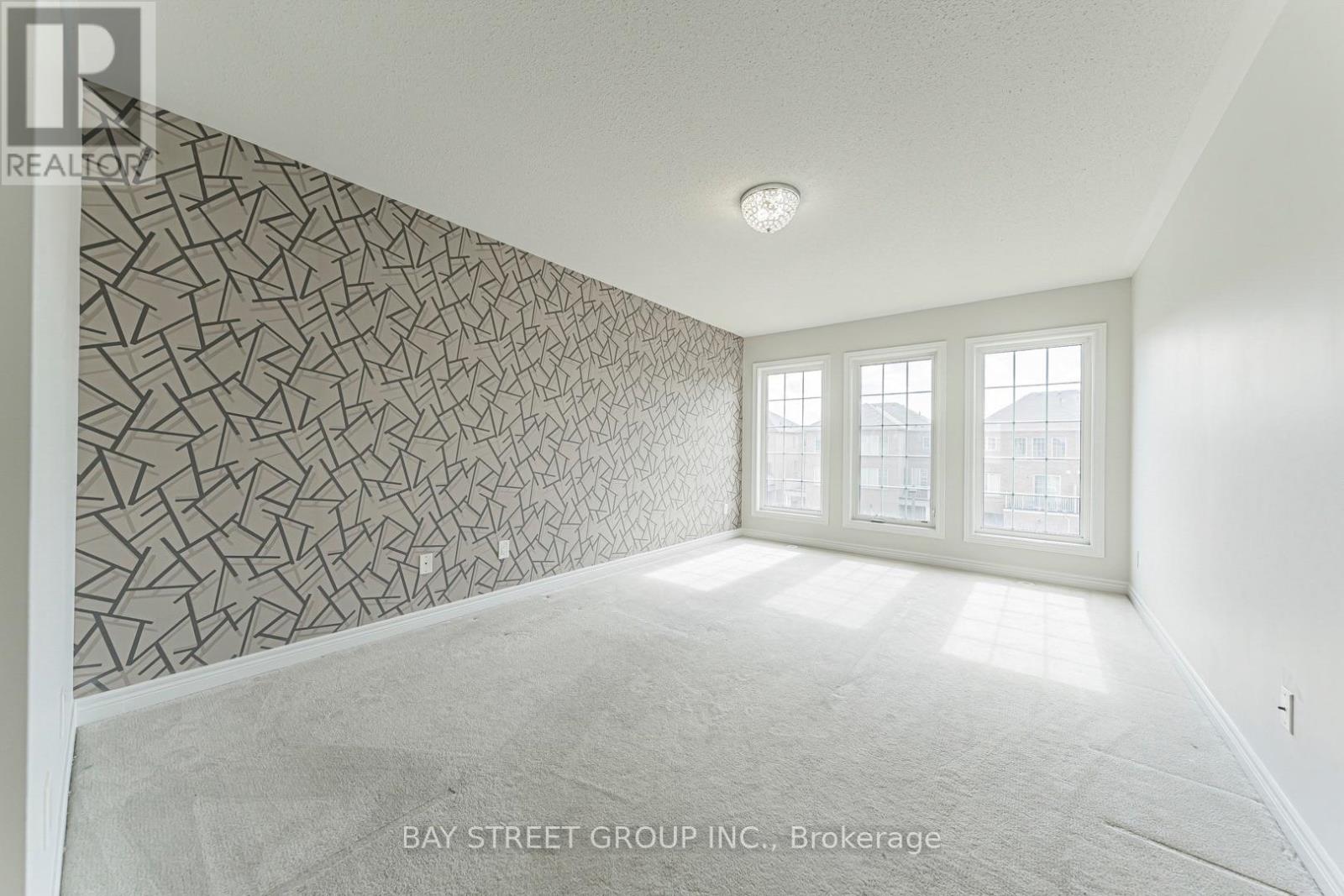 13 HIGHBURY COURT - 18