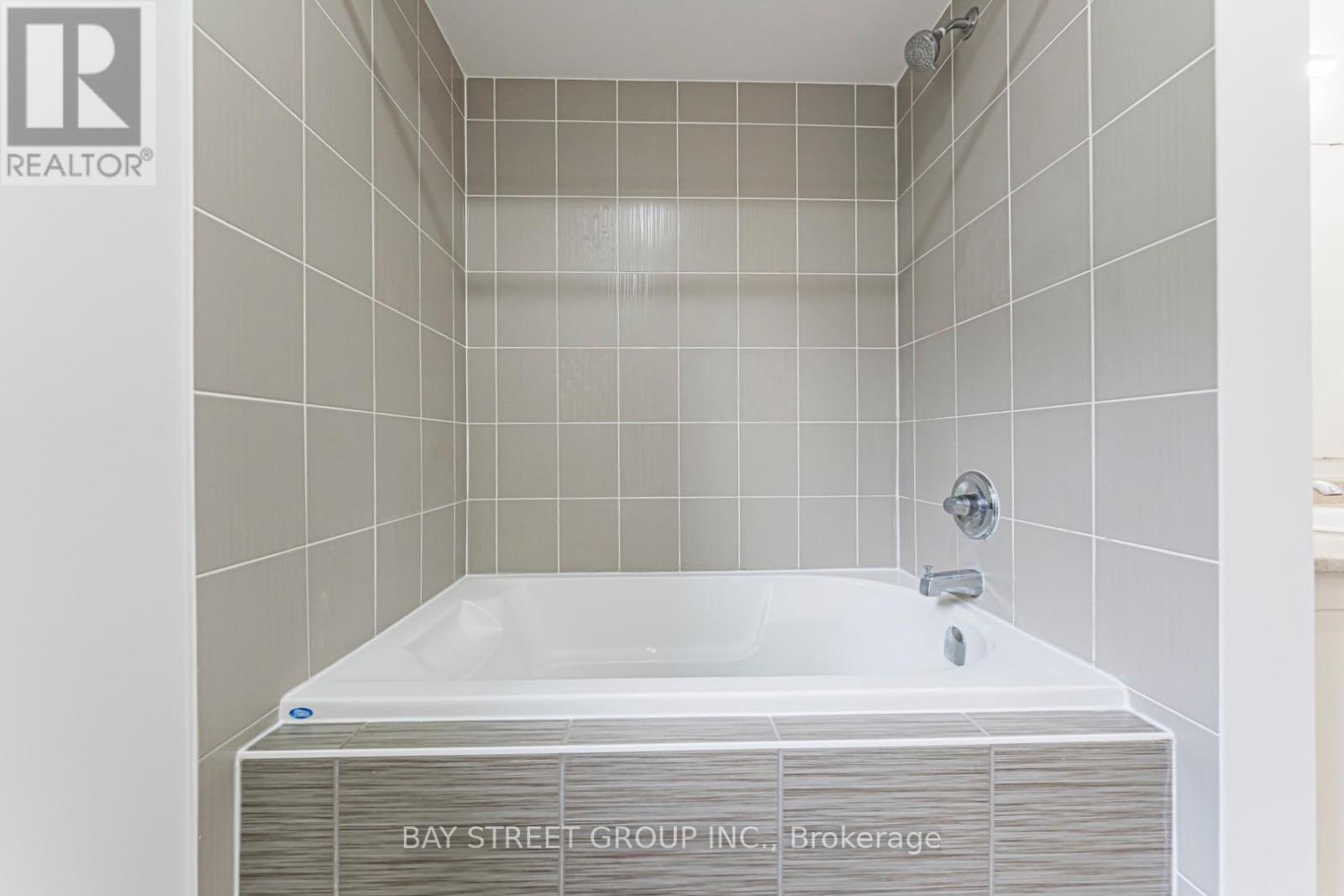 13 HIGHBURY COURT - 23