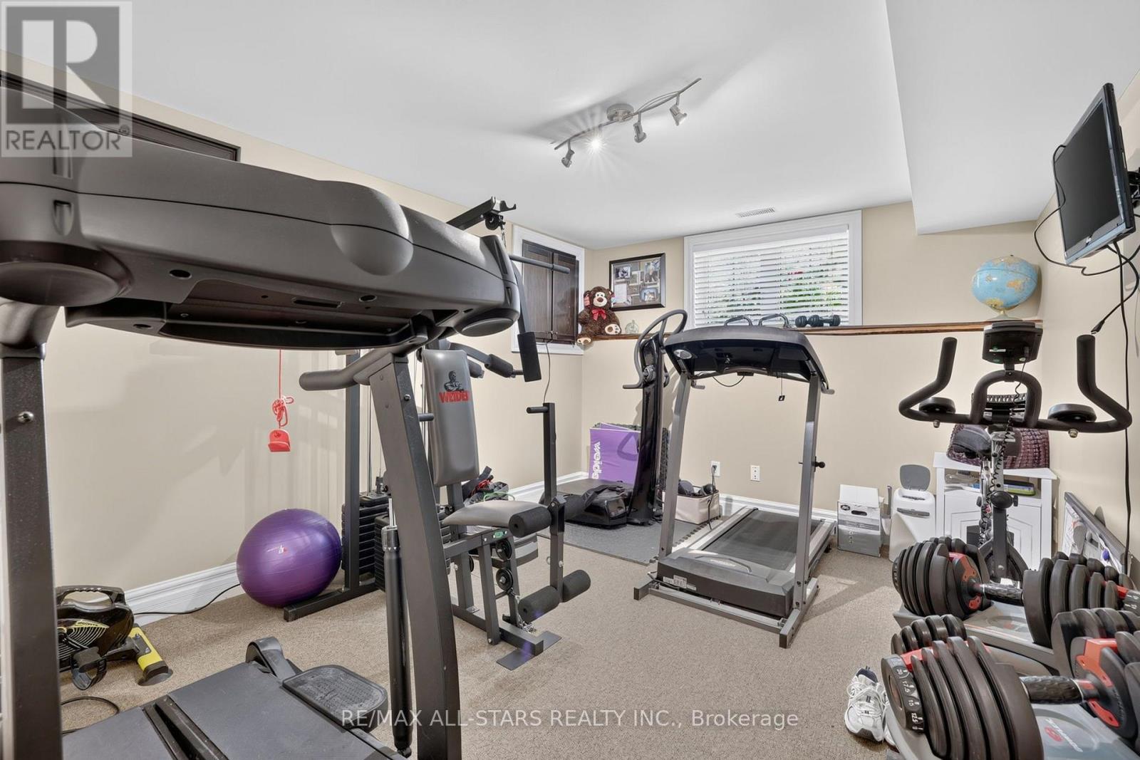 38 EVELYN AVENUE - Image 19
