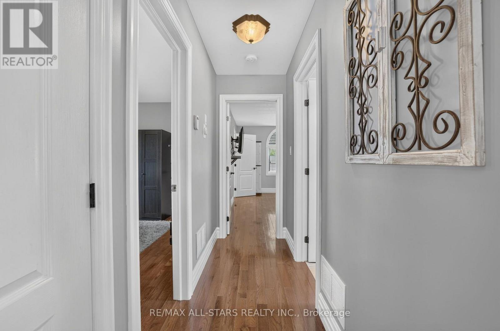 38 EVELYN AVENUE - Image 9