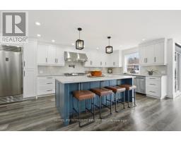 Great room - 7271 13th Line, New Tecumseth, ON L9R1V4 Photo 7