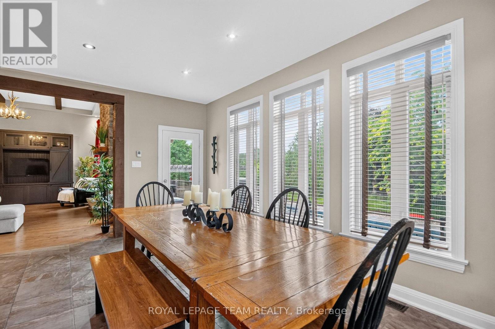 1801 CEDARLAKES WAY - 15