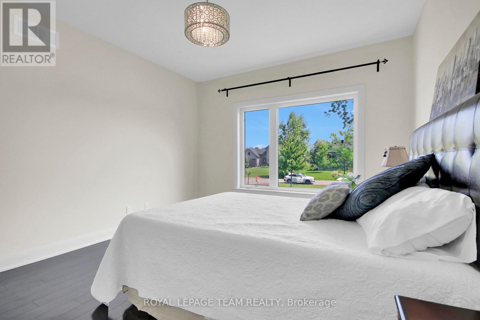 1801 CEDARLAKES WAY - 26