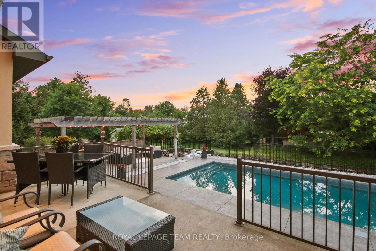 1801 CEDARLAKES WAY - 45