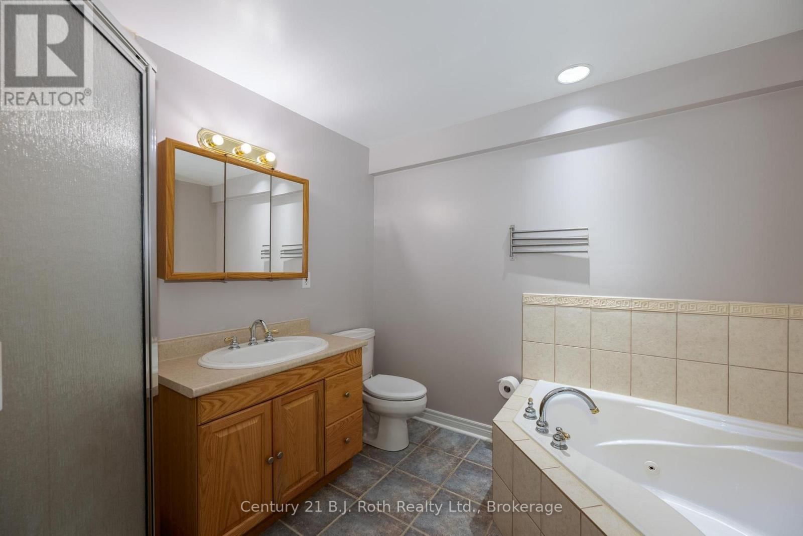 58 MEREDITH DRIVE - 19