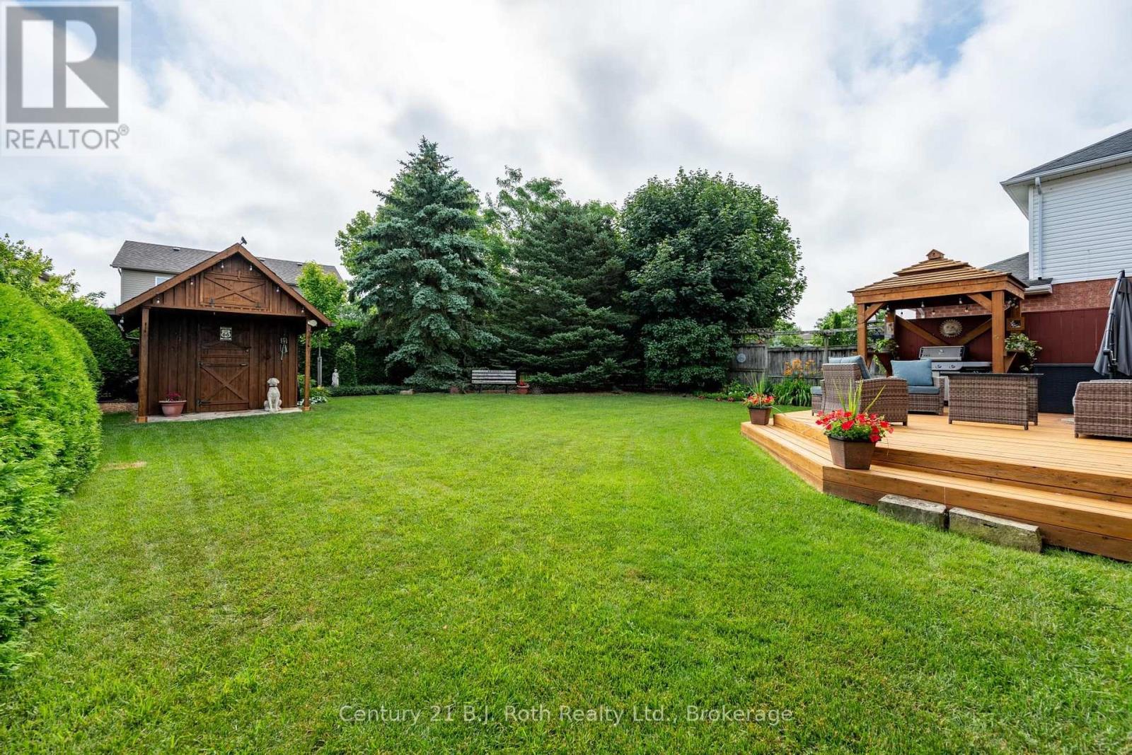58 MEREDITH DRIVE - 24
