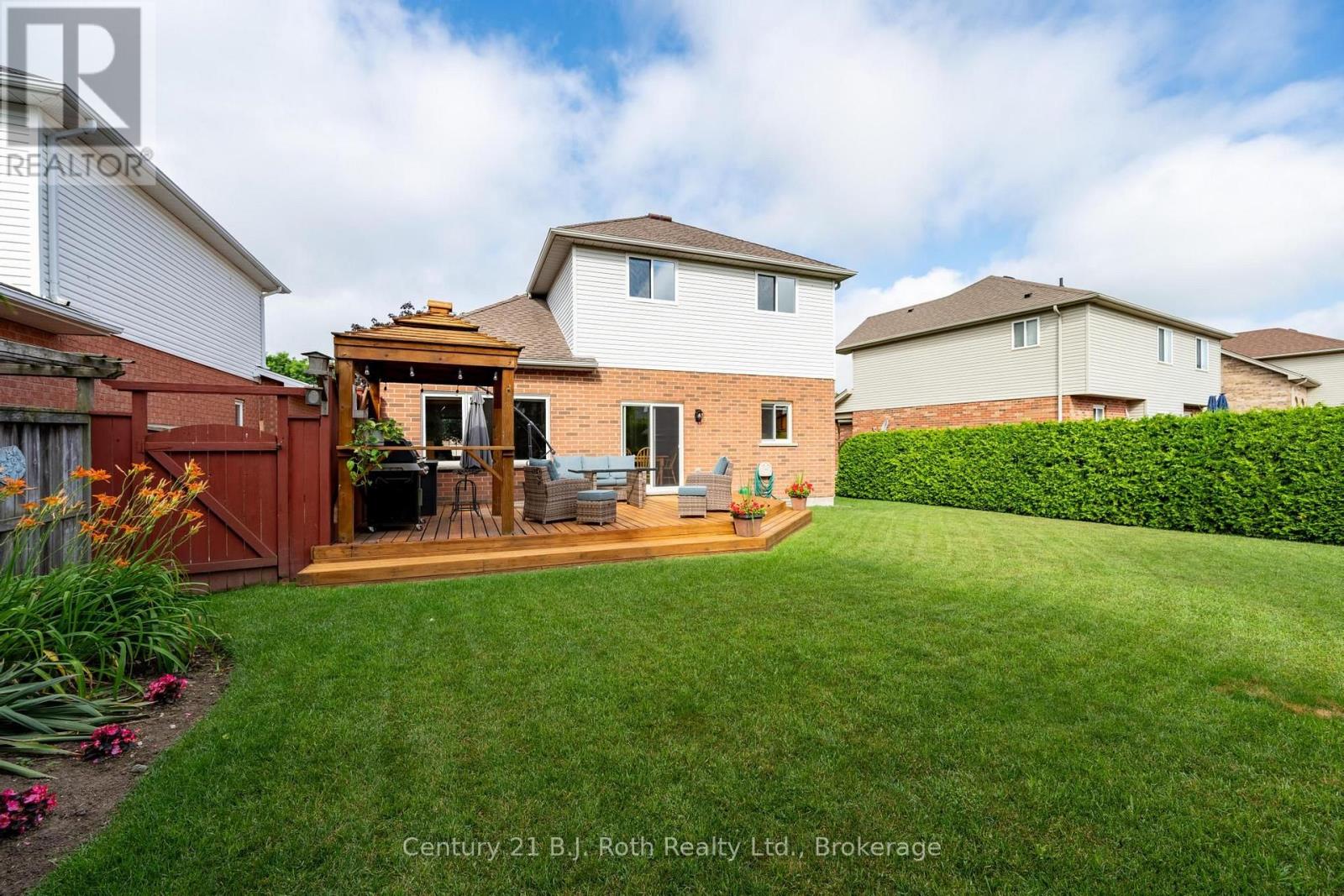 58 MEREDITH DRIVE - 29