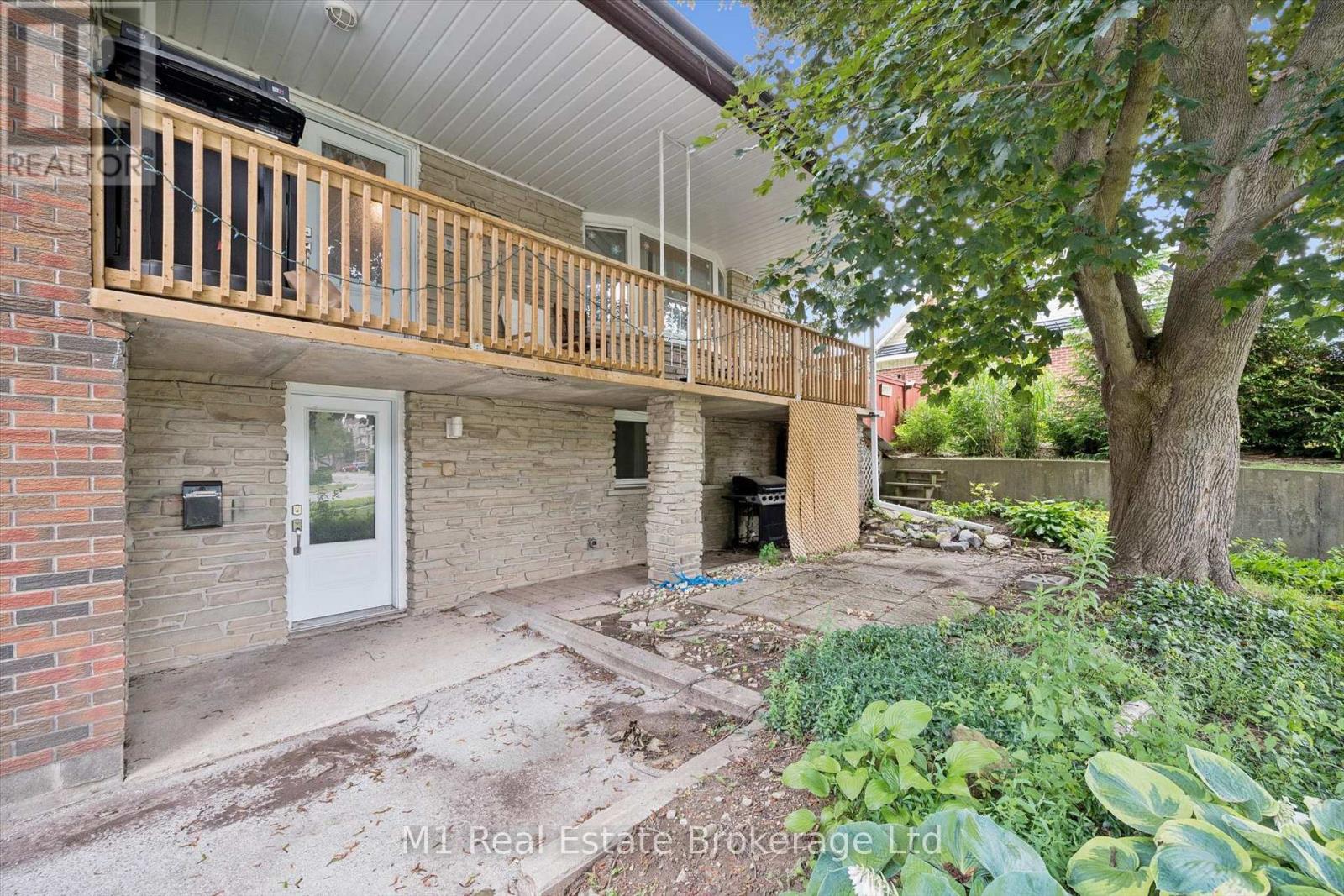 53 JANEFIELD AVENUE - 2