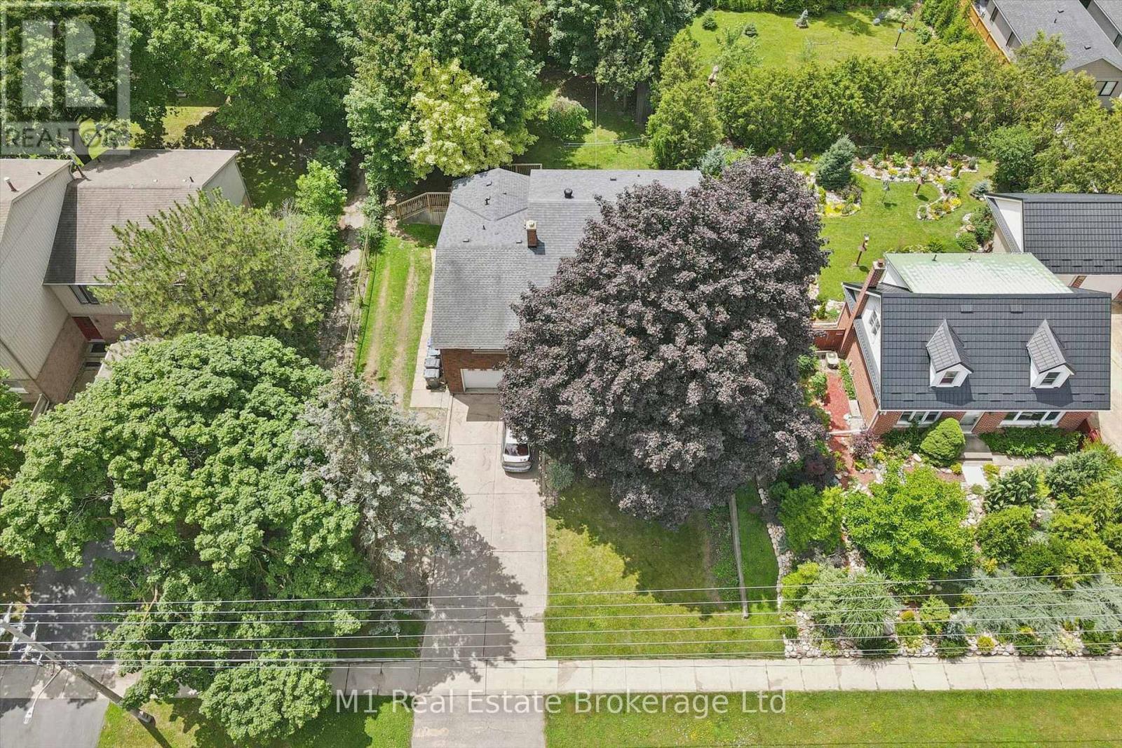 53 JANEFIELD AVENUE - 8