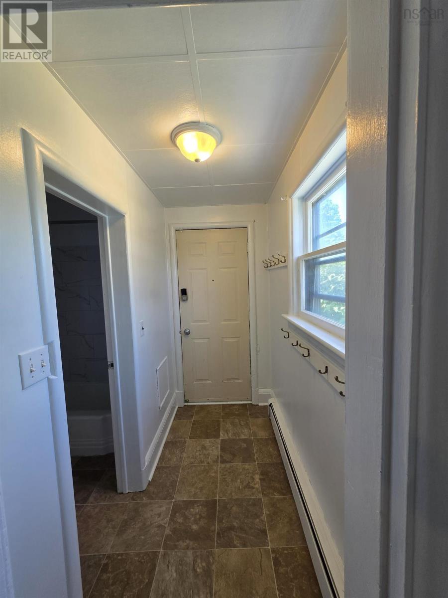 922 George Street - 12
