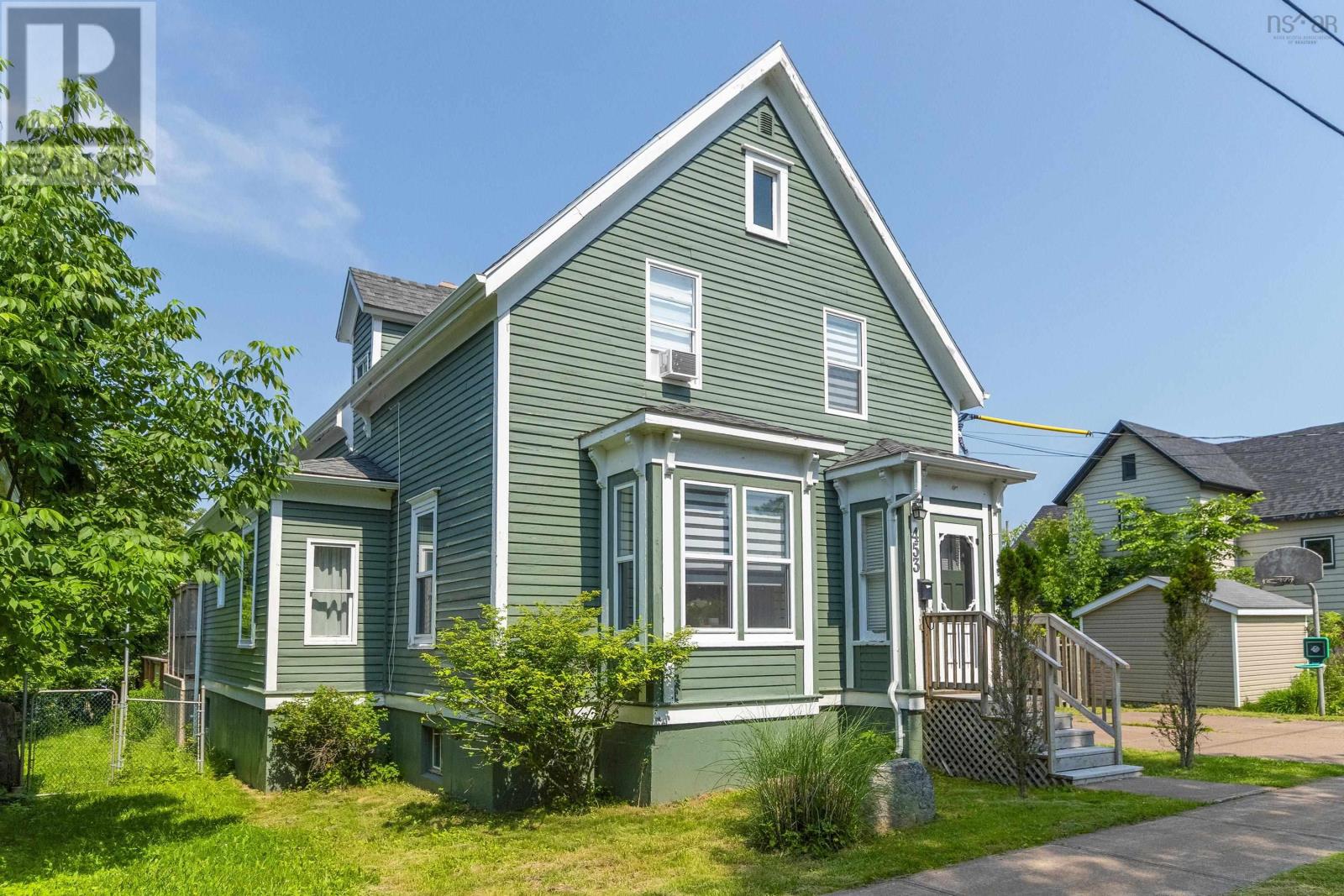 453 Pleasant Street - 1