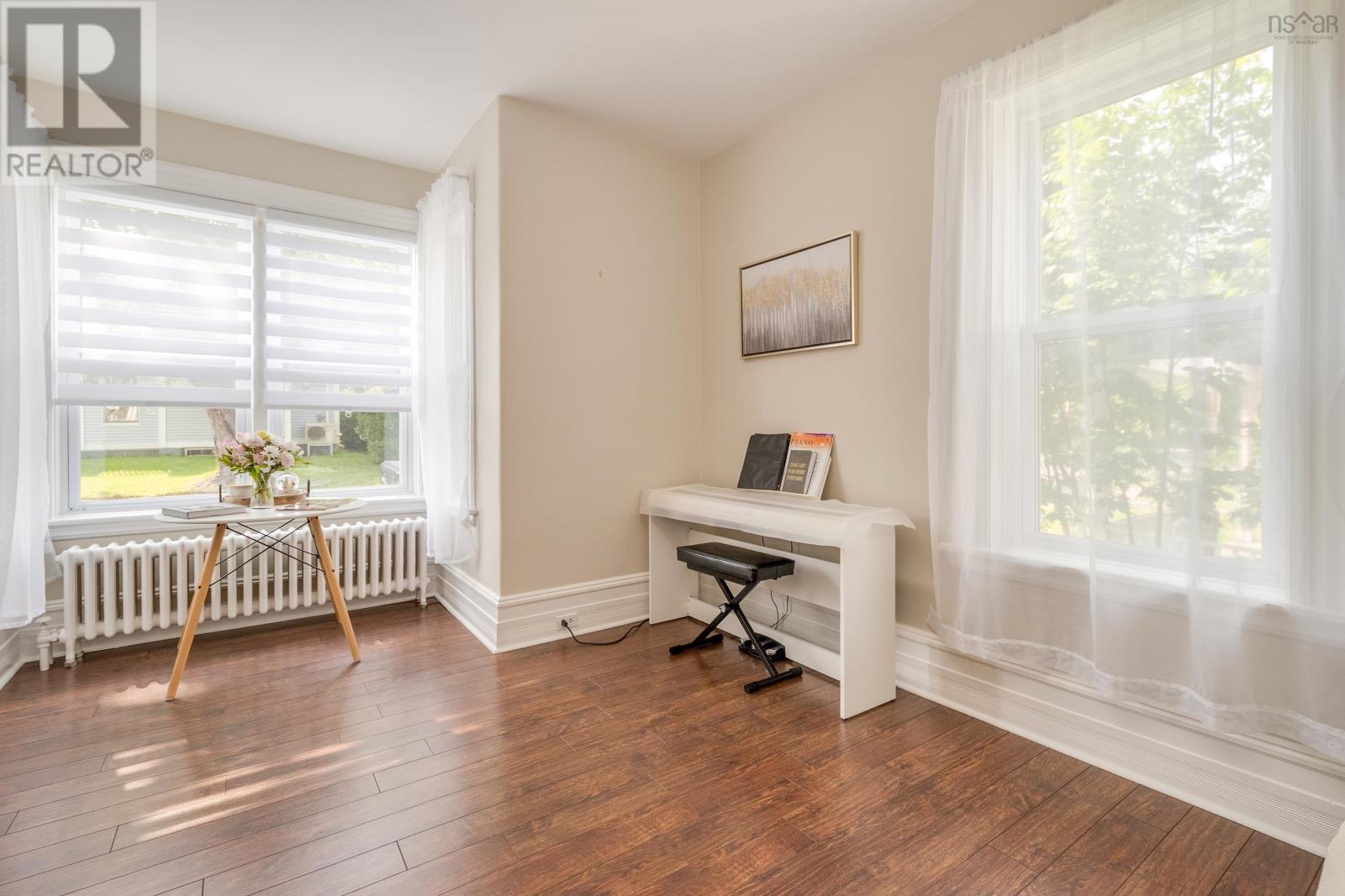 453 Pleasant Street - 7