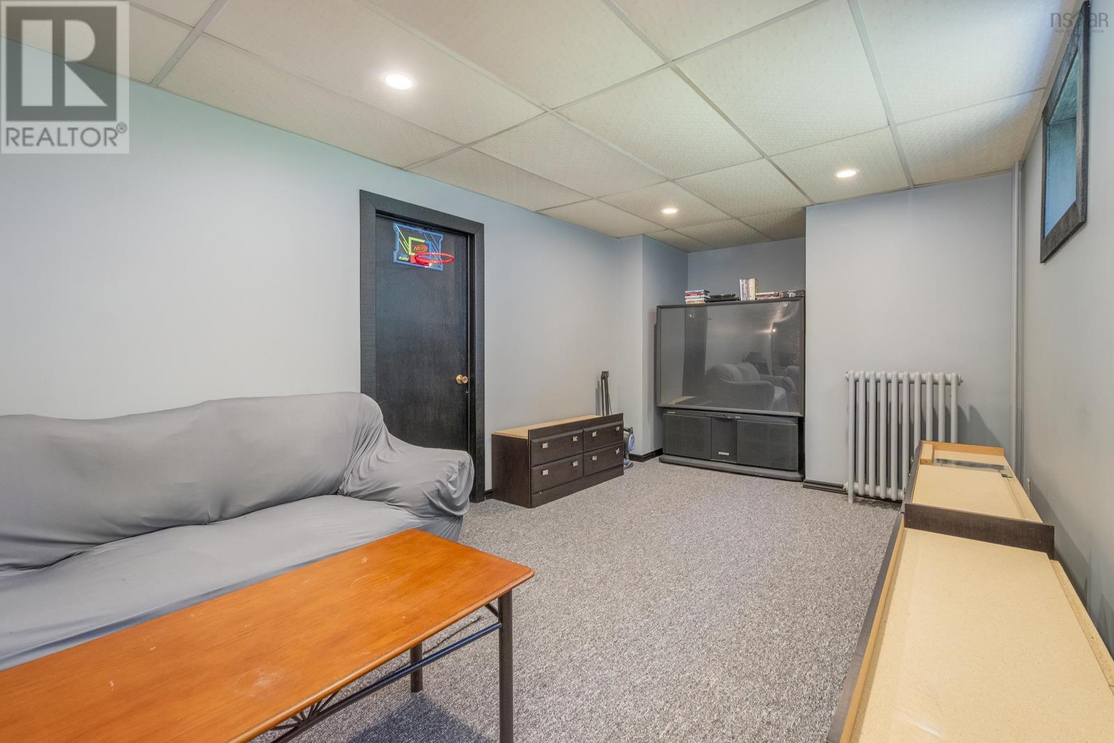 453 Pleasant Street - 43