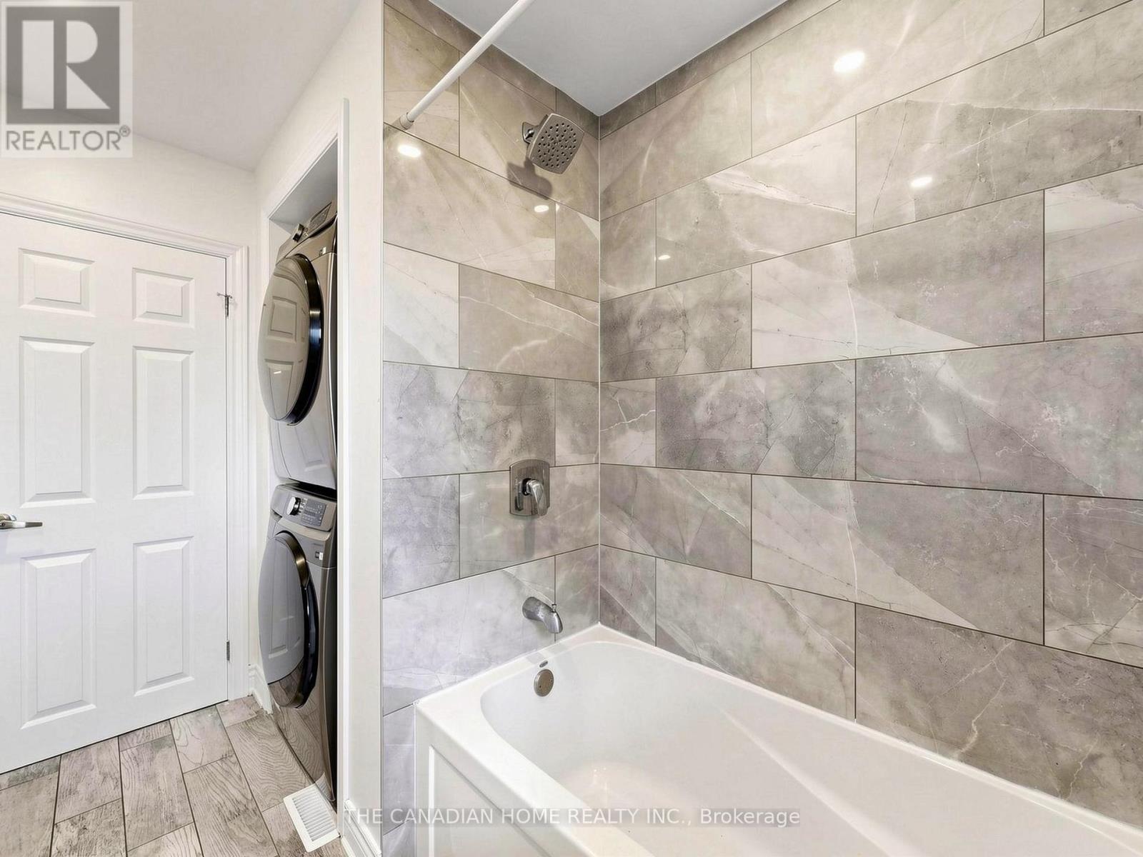 470 CROMWELL AVENUE - 24