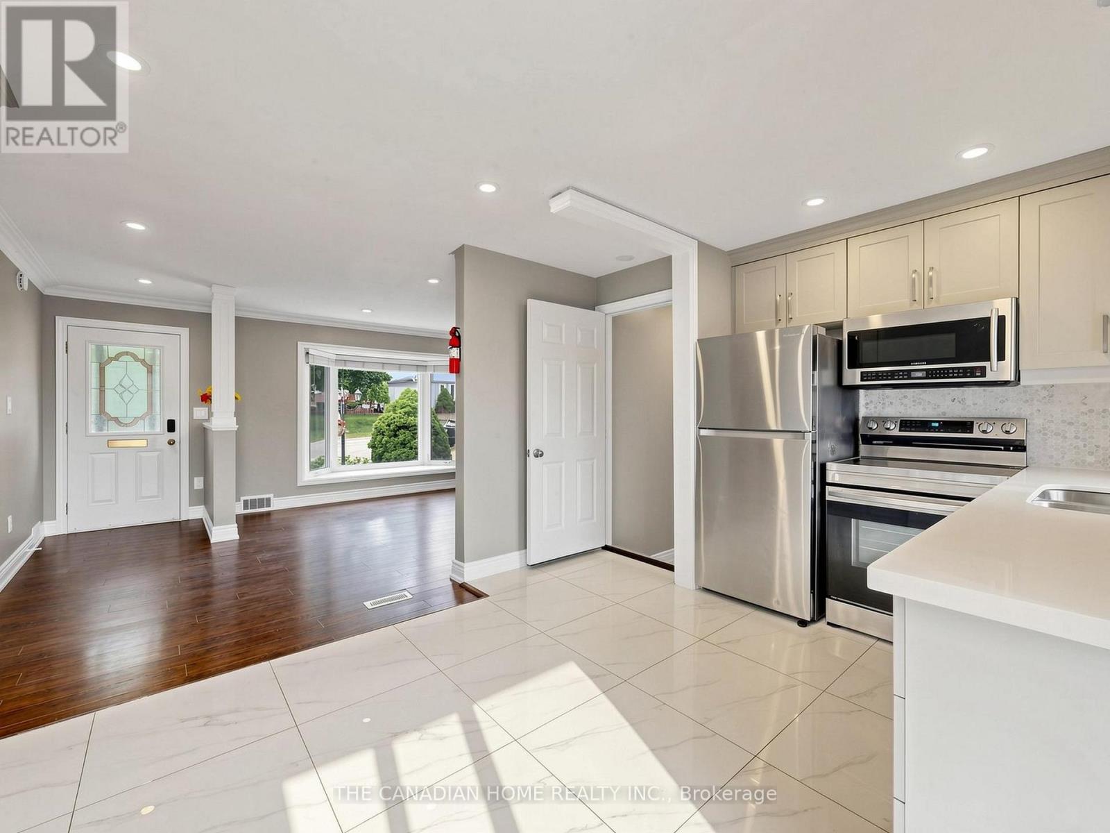 470 CROMWELL AVENUE - 10