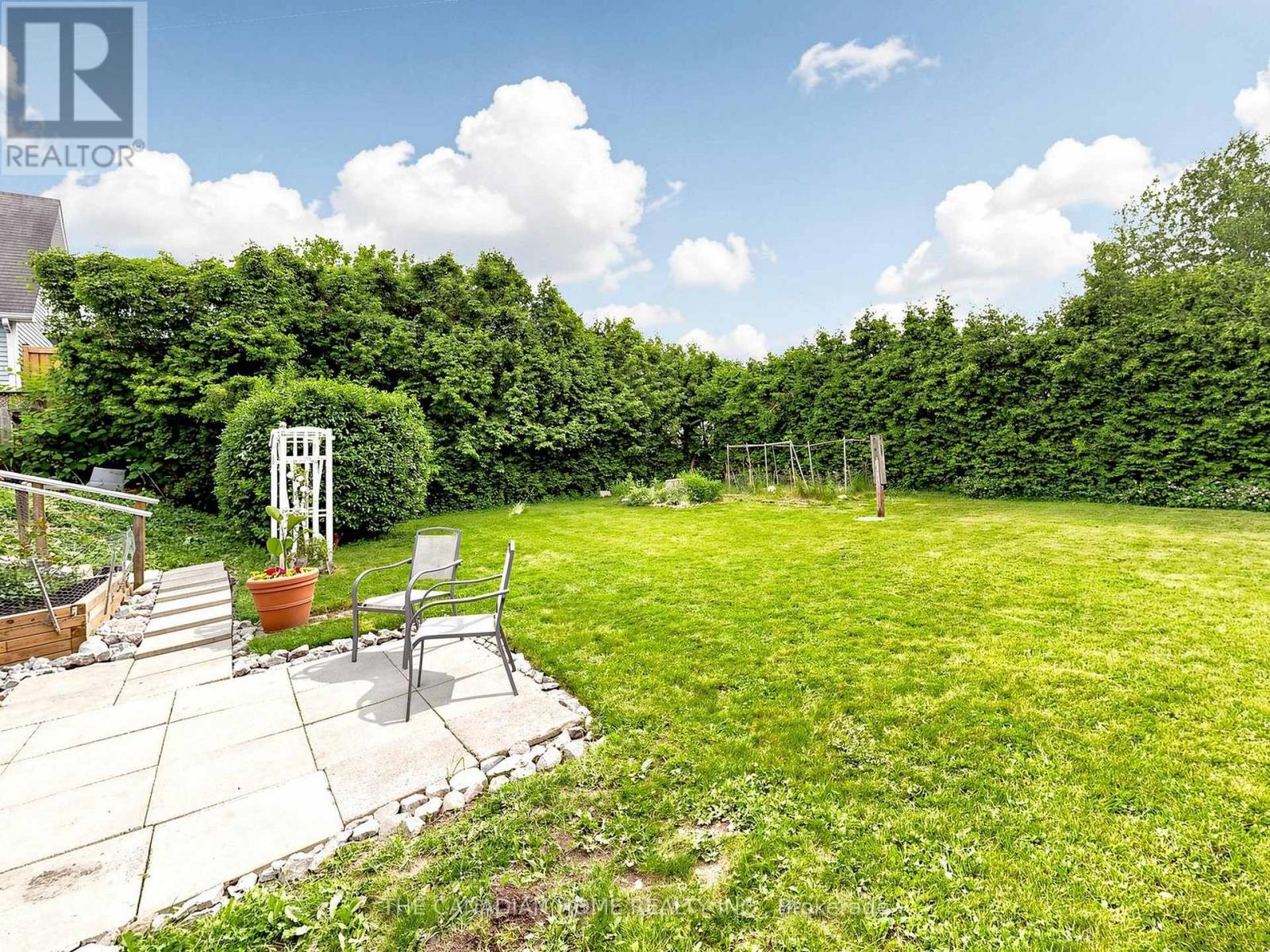470 CROMWELL AVENUE - 45