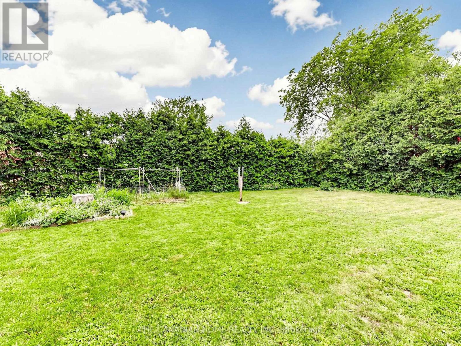 470 CROMWELL AVENUE - 48