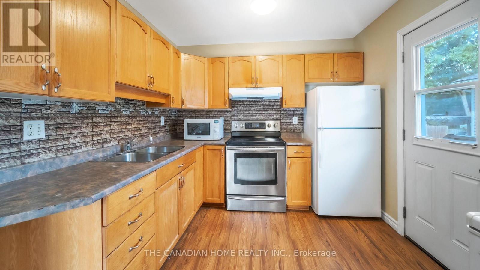 45 OAK STREET - 7