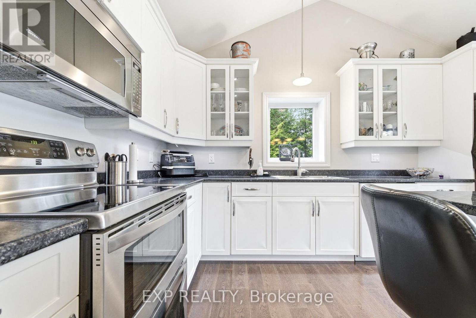 248 ROACH WAY - 9