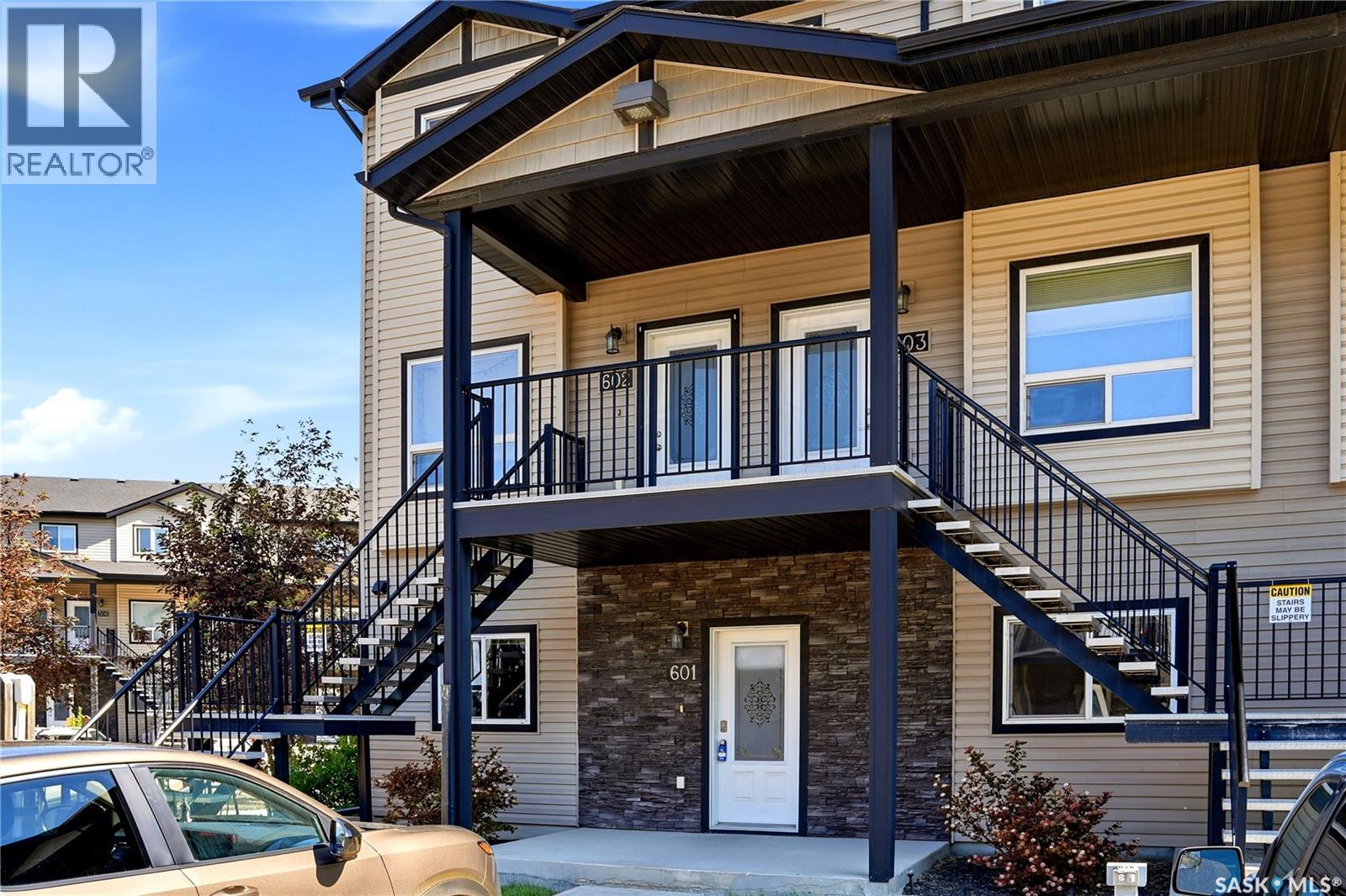 #601 3814 Dewdney AVENUE E - 2