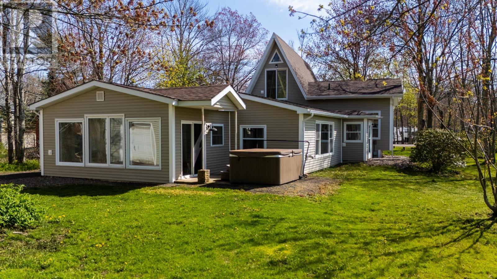 75 Evangeline Beach Road - 7