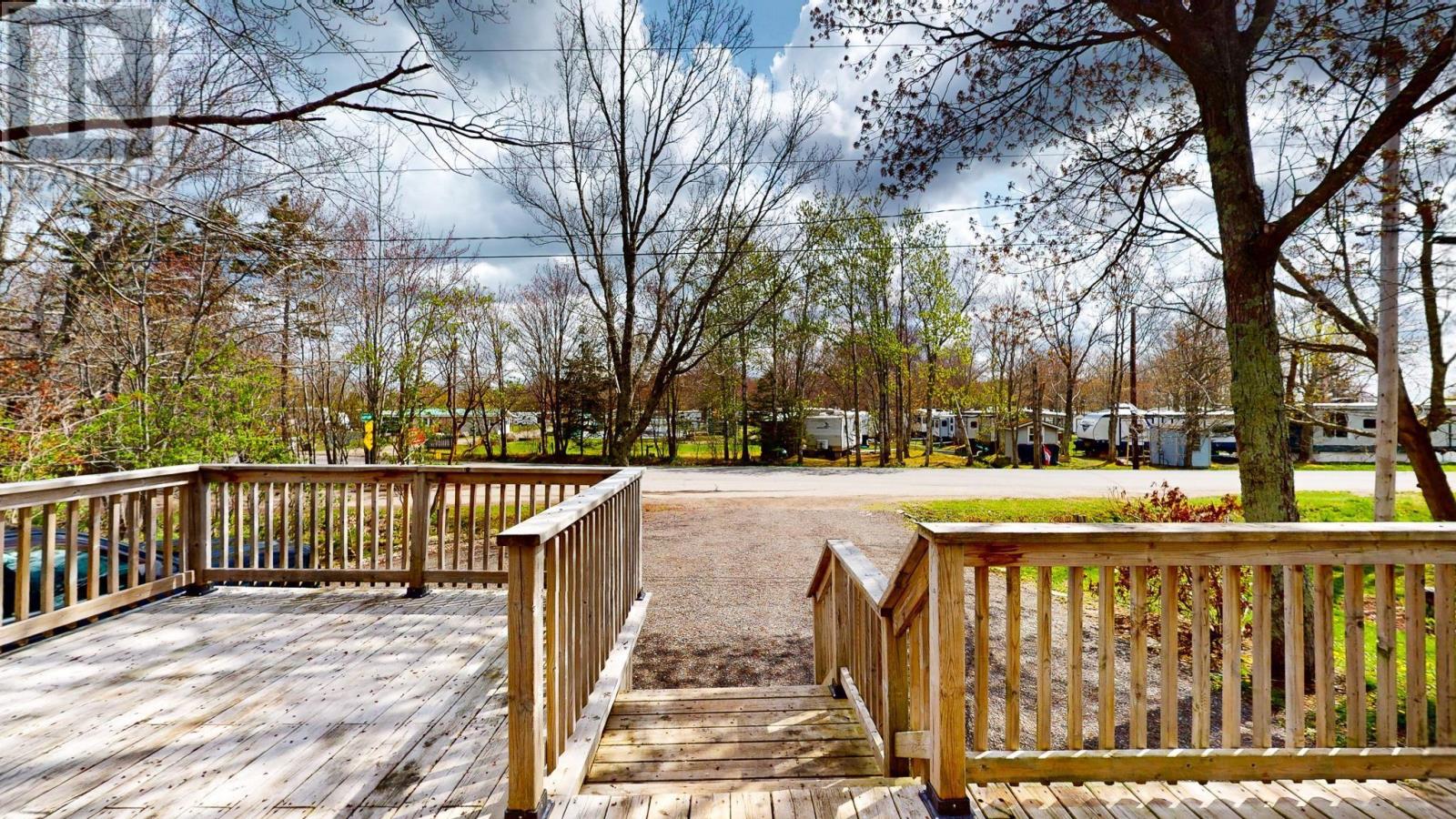 75 Evangeline Beach Road - 9