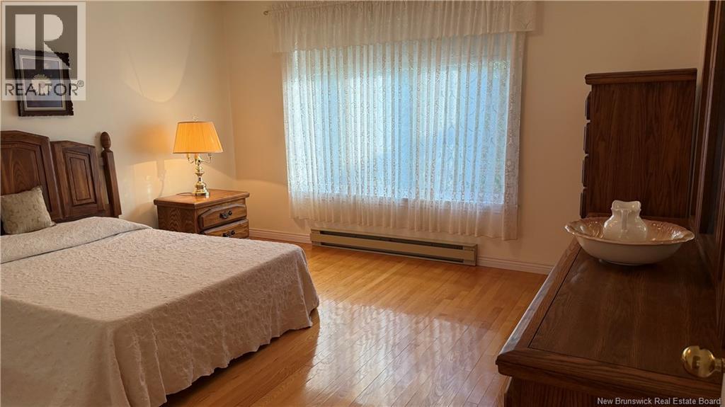 56 Premiere Avenue - 17