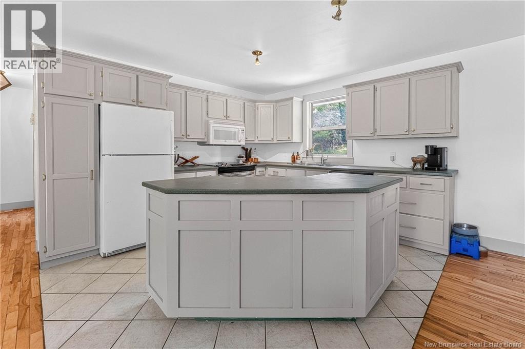 31 Hills Road - 10