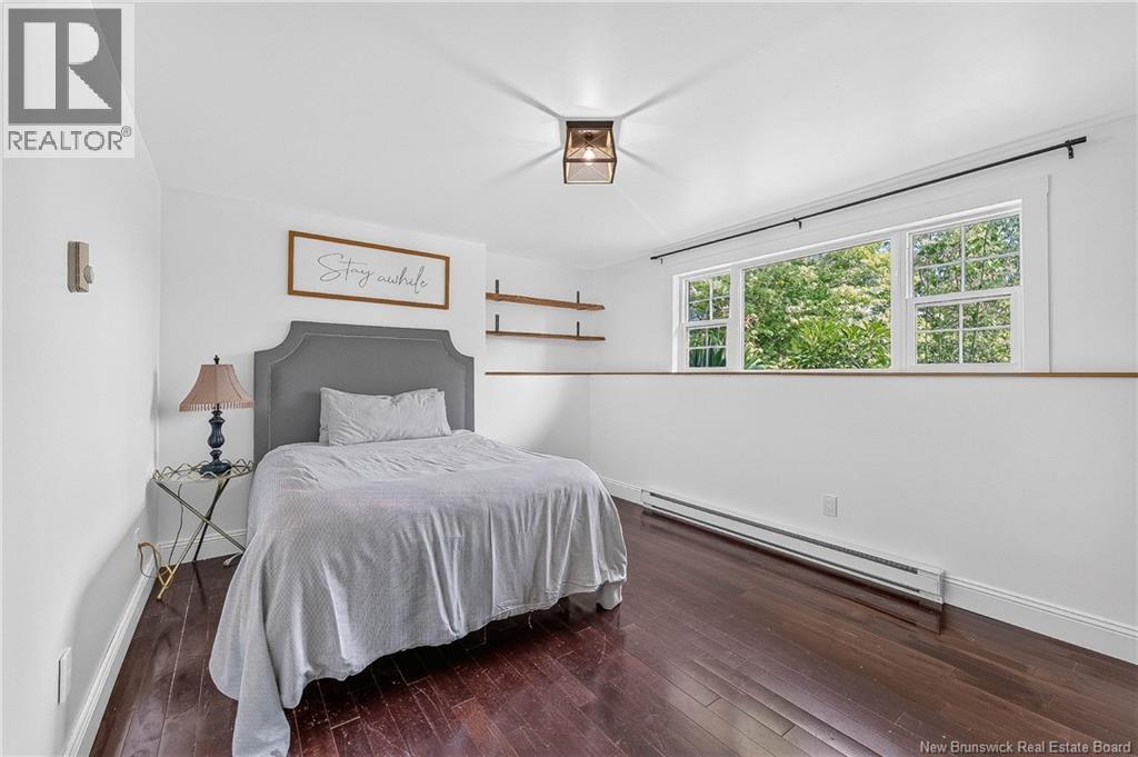 31 Hills Road - 32