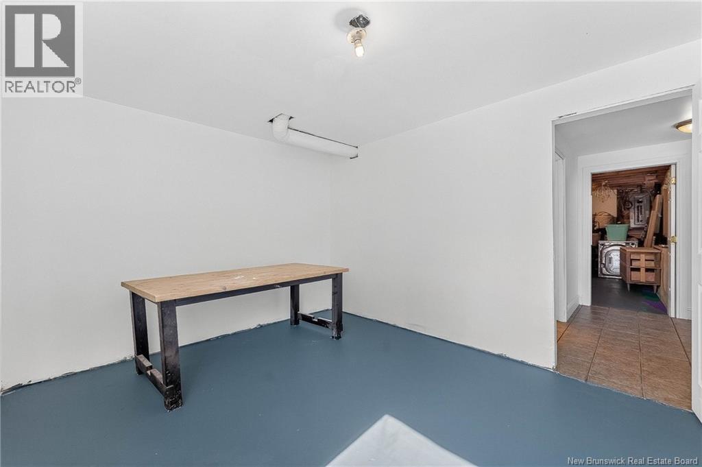 31 Hills Road - 35