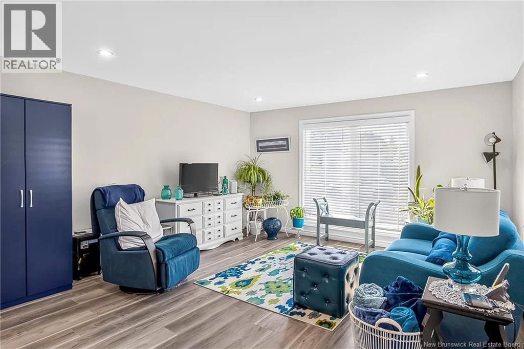 30 Violet Street - Image 6