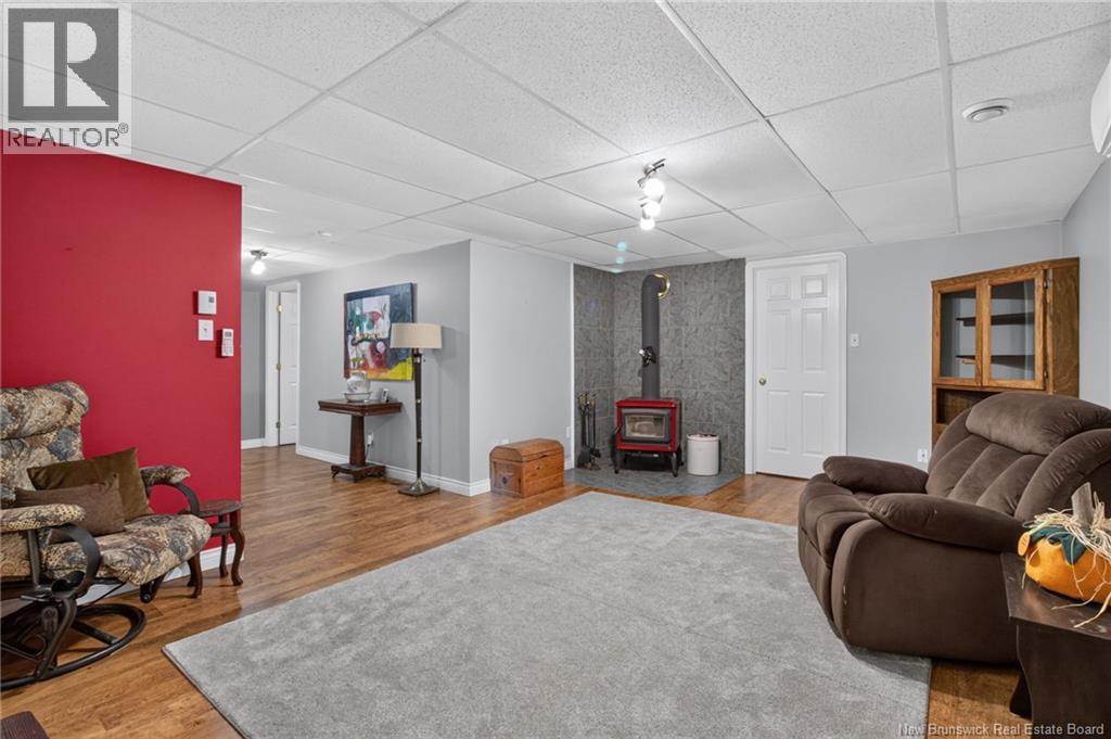 60 Anik Crescent - 28
