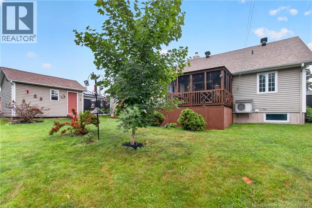 60 Anik Crescent - 5