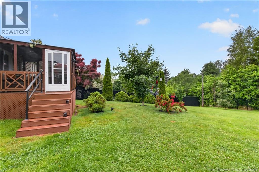 60 Anik Crescent - 7