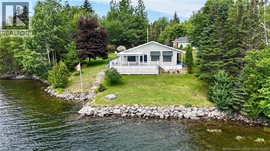 106 LAKESIDE DR - 2
