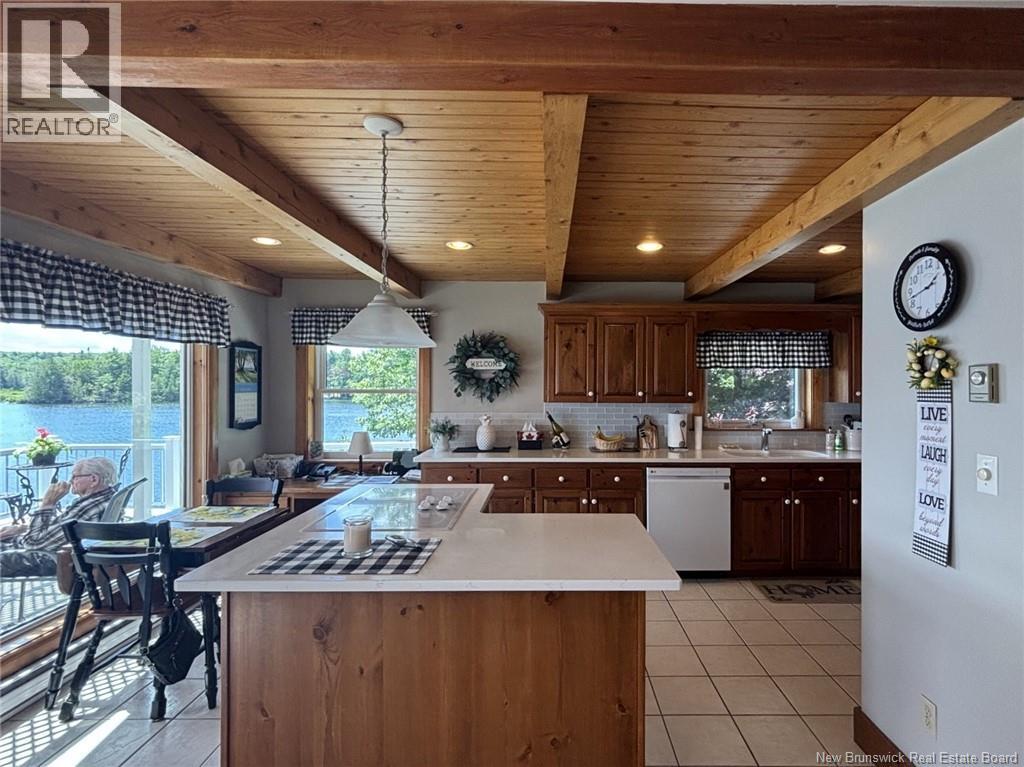 106 LAKESIDE DR - 20
