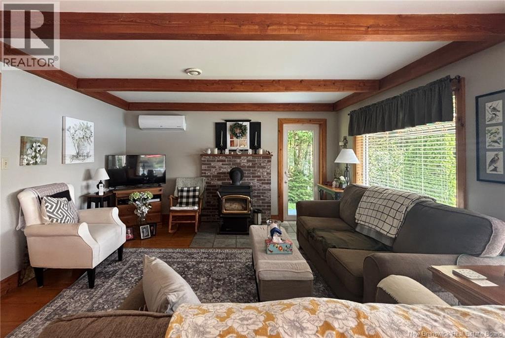 106 LAKESIDE DR - 26