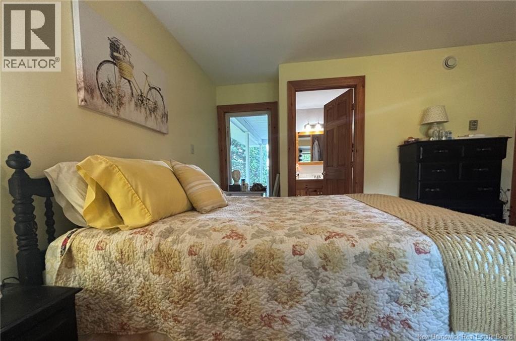 106 LAKESIDE DR - 35