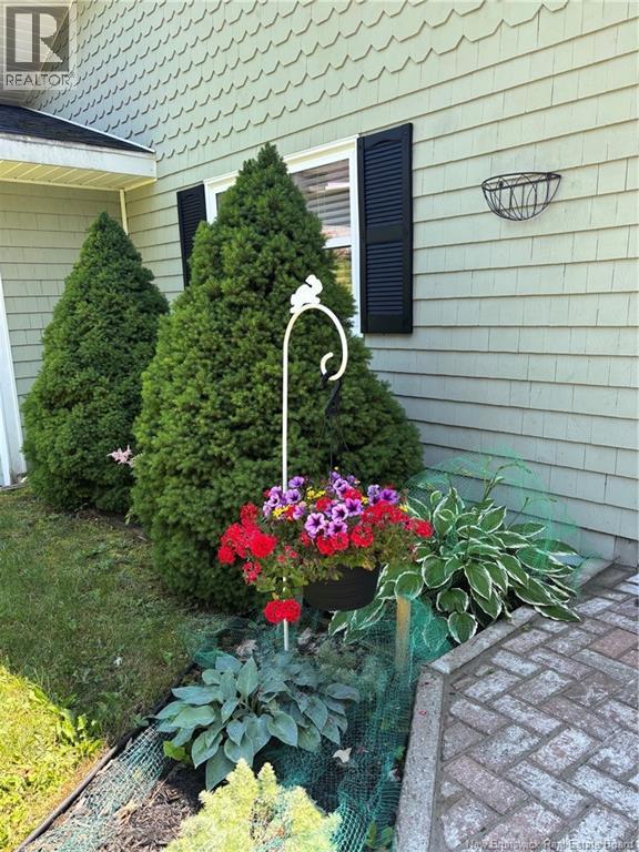 106 LAKESIDE DR - 39