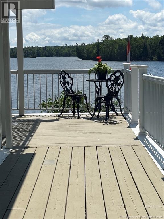 106 LAKESIDE DR - 46