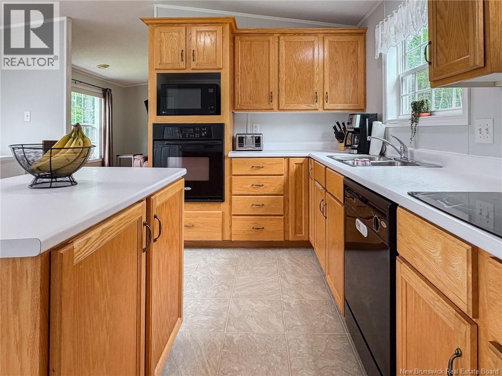 31 Wendy Crescent - 13