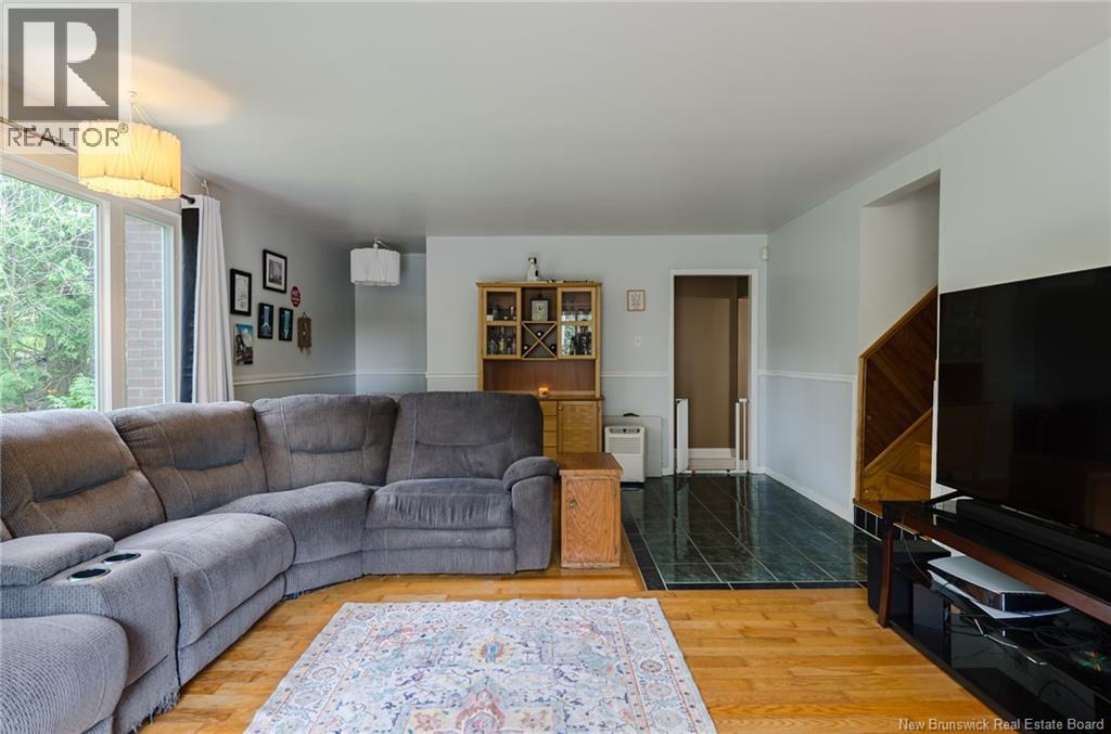 38 Highview Roadway - 13