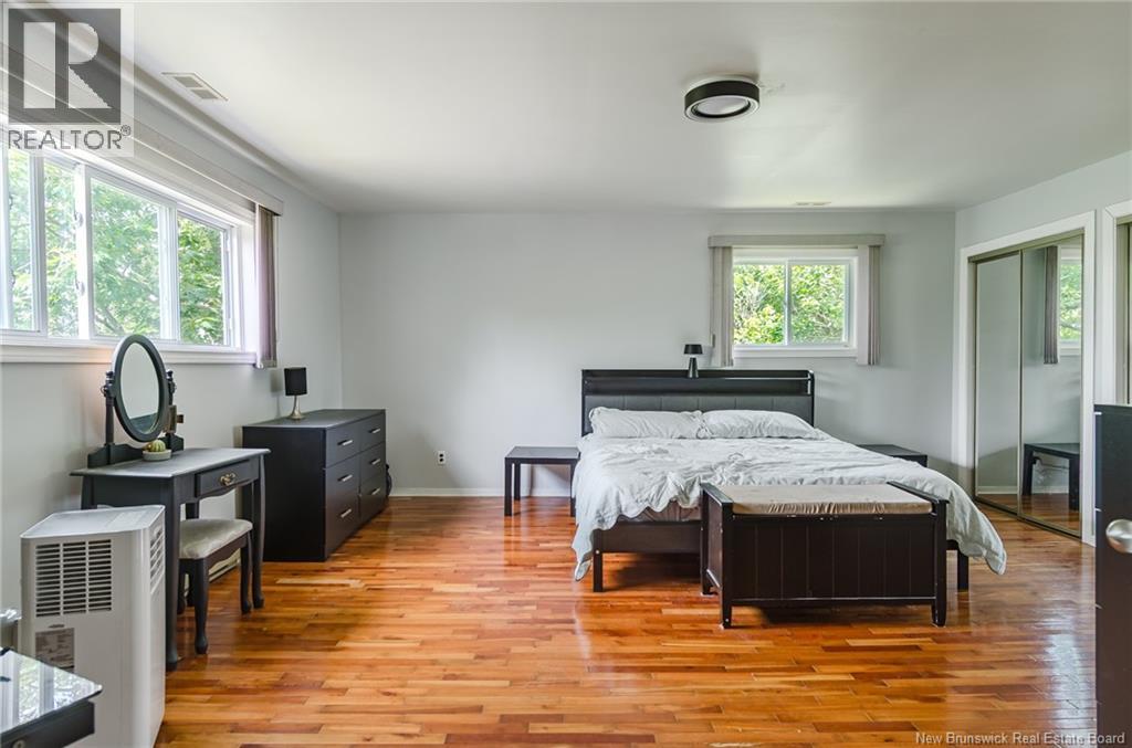 38 Highview Roadway - 16