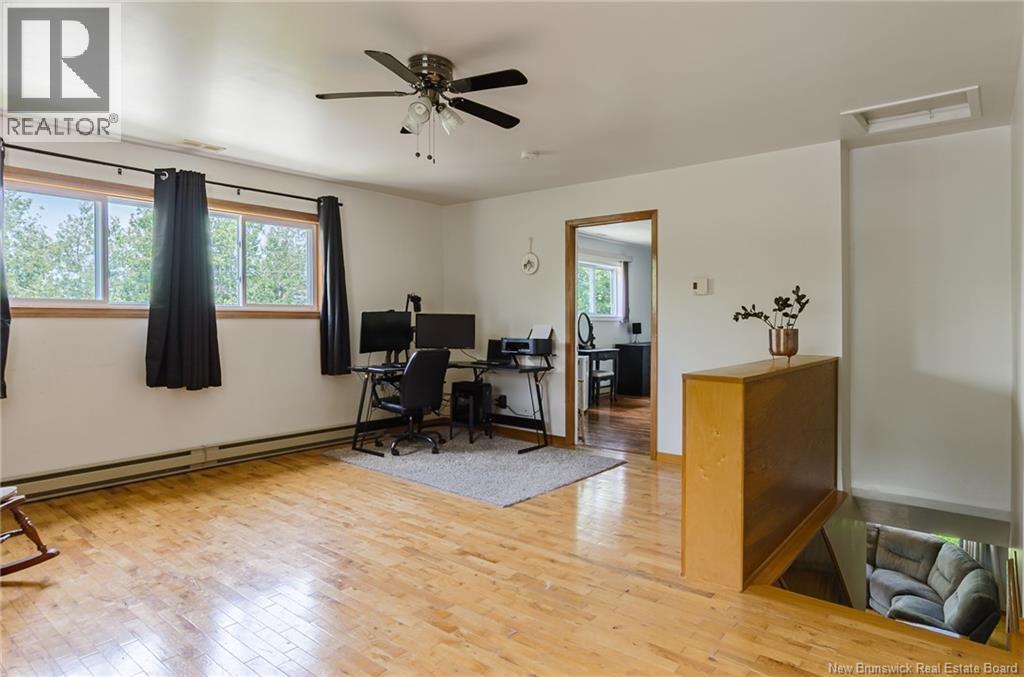 38 Highview Roadway - 18