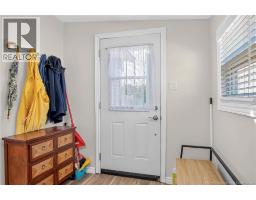 30 Violet Street, photo 5
