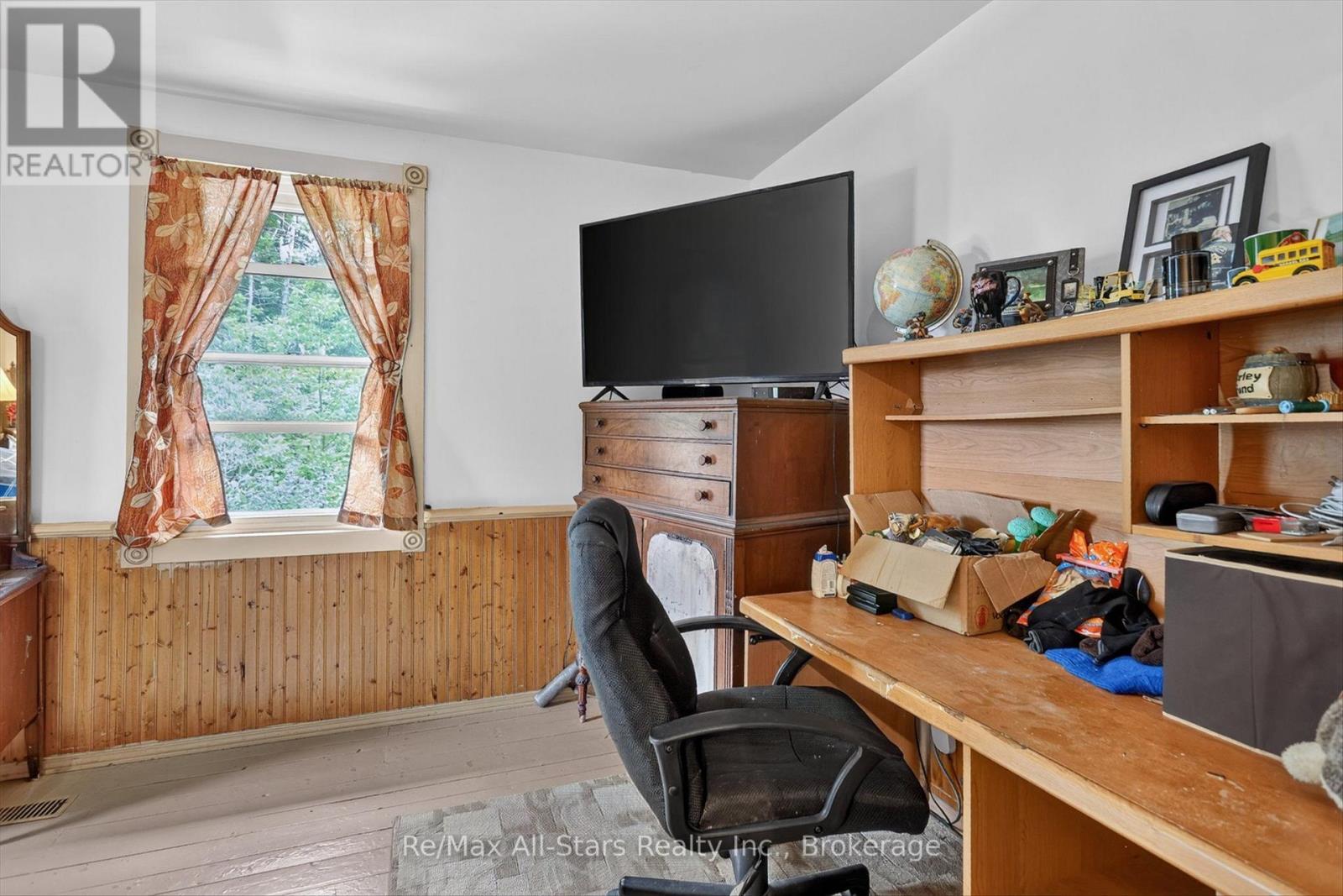 4786 REGIONAL ROAD 57 - Image 25