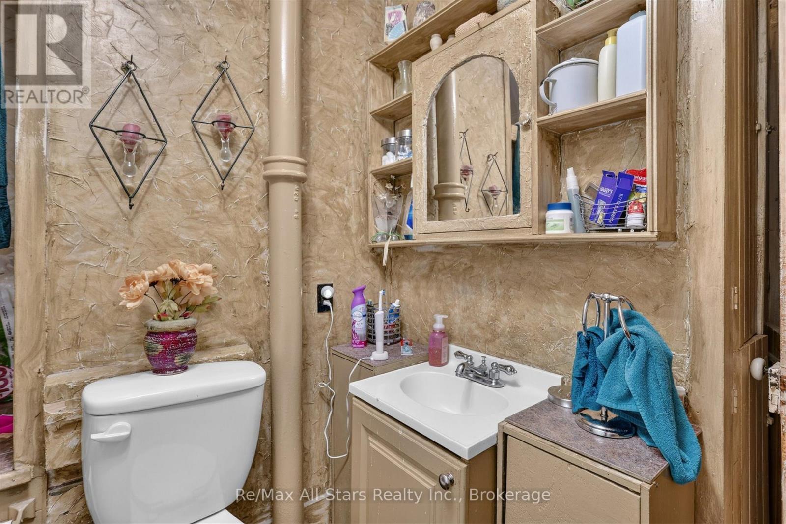 4786 REGIONAL ROAD 57 - Image 29