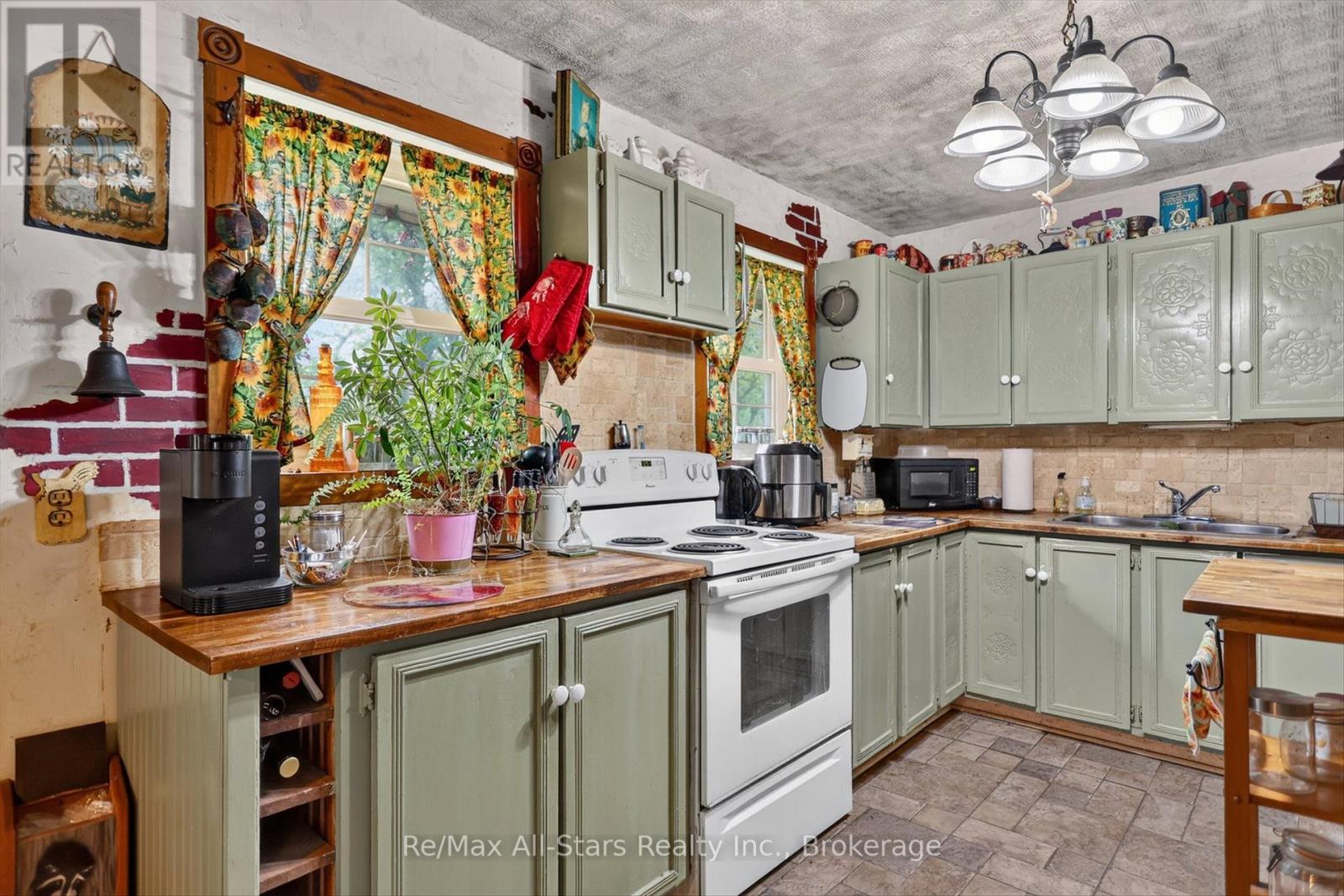 4786 REGIONAL ROAD 57 - Image 8