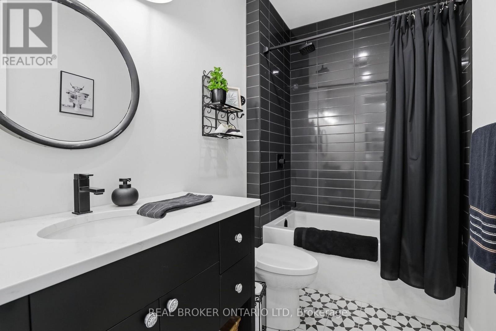 25515 COLDSTREAM ROAD - Image 29