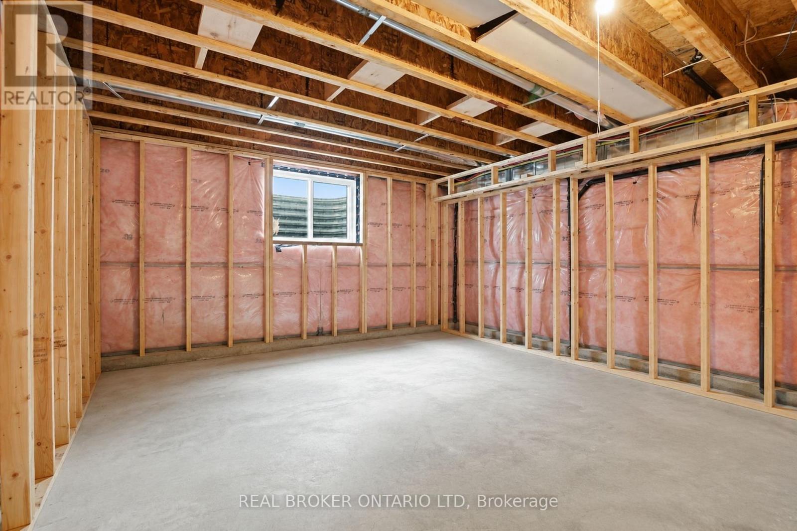 25515 COLDSTREAM ROAD - Image 32